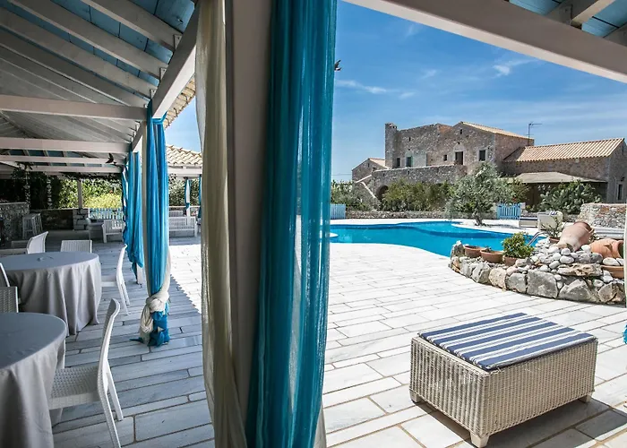 Ktima Karageorgou Отель Ареополис