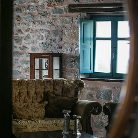 Ktima Karageorgou Areópoli