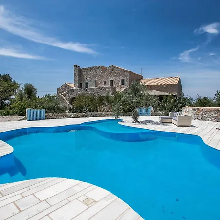 Ktima Karageorgou 3*