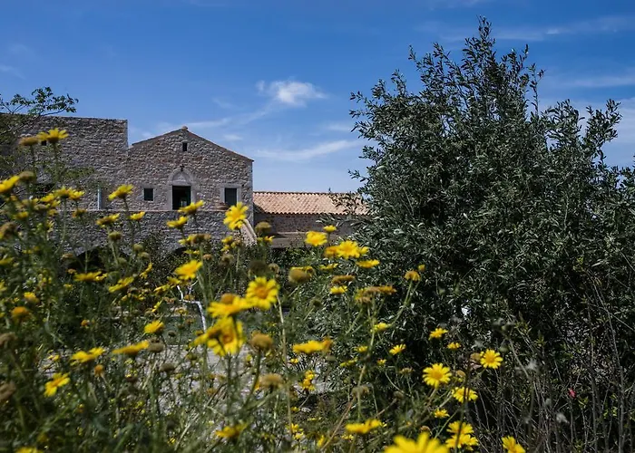 Hotel Ktima Karageorgou 3*