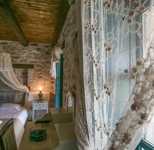 Hotell Ktima Karageorgou 3*